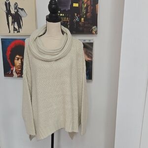 Jennifer Lopez Cream Cowl Neck Knit Sweater